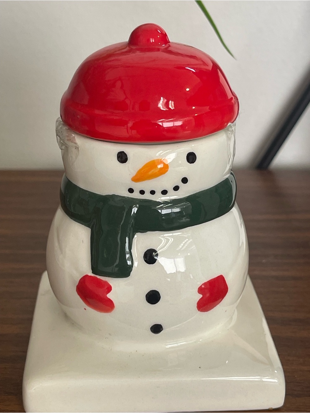 Christmas red -Top Snowman Ceramic Holiday Jar - Green Scarf candle